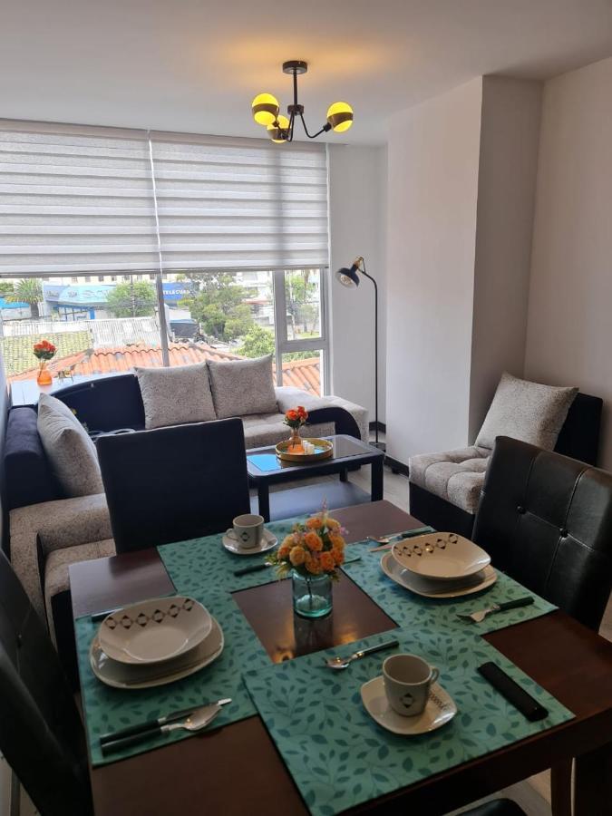 Hermoso Departamento, Centrico Y Tranquilo Quito Exterior photo
