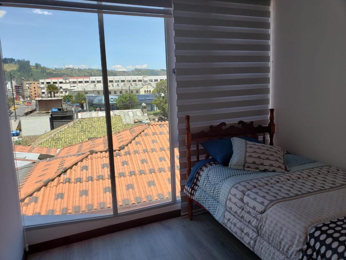 Hermoso Departamento, Centrico Y Tranquilo Quito Exterior photo